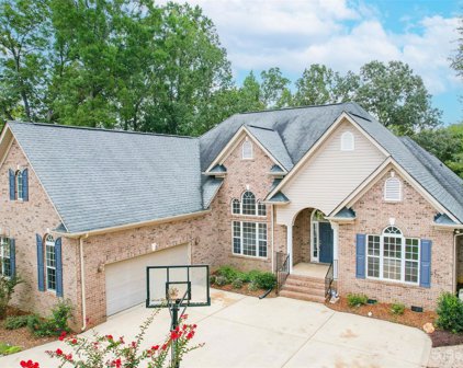 1707 Caddy  Court, Matthews