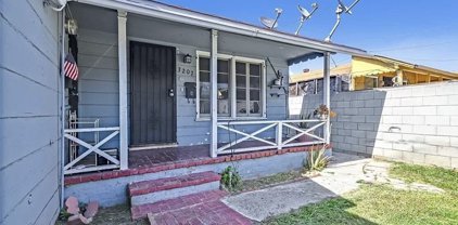 3207 W 112th St, Inglewood