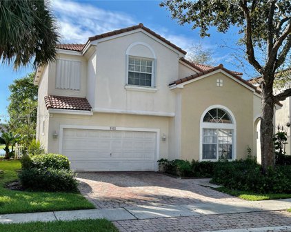 7472 Nw 23rd St, Pembroke Pines