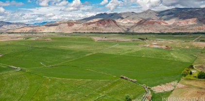 24950 Highway 93, Challis