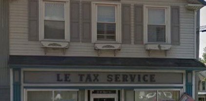 25 W Main  Street, Carroll-062400