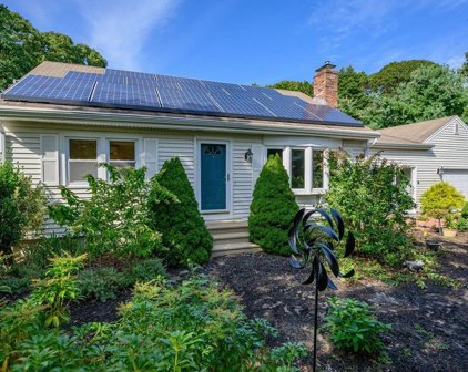 19 Tupelo Drive, Harwich