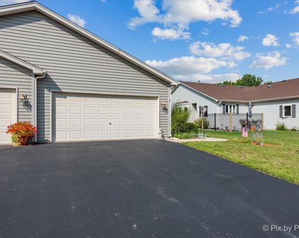 24 S Juniper Drive, North Aurora