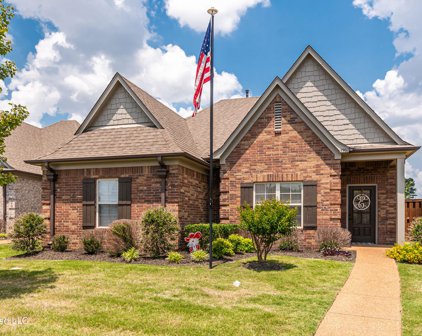 5906 Foxdale Loop W., Southaven