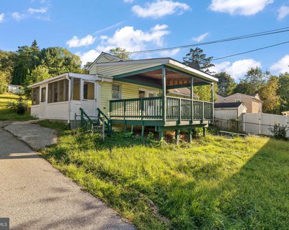 40 W Birch St, Coatesville
