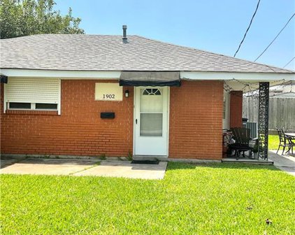 1900 Ree  Road, Chalmette