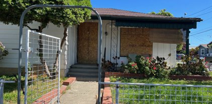 1415 G Street, Antioch