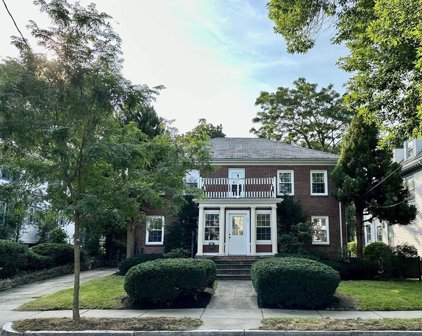 46 Verndale Street, Brookline