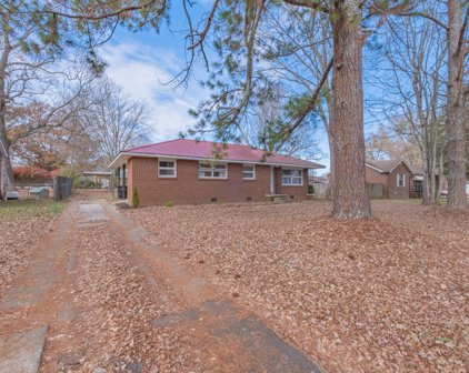 1405 Bel Aire Dr, Tullahoma