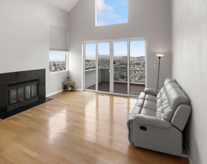 730 Pointe Pacific 5, Daly City