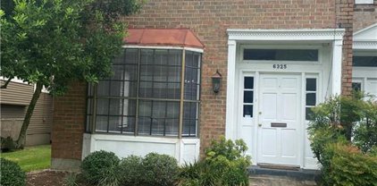 6325 West End  Boulevard, New Orleans