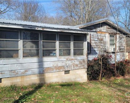 1404 Wallace  Road, Monroe