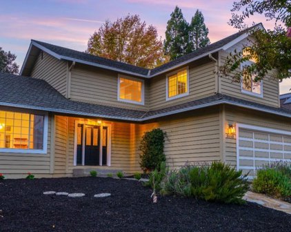 3393 Crystal Court, Napa