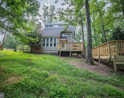 1022 Tuckahoe Trl, Hedgesville