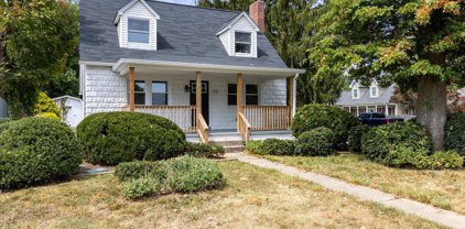 500 Locust Ave, Westminster
