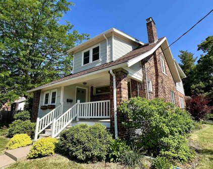1107 E Broadway  Avenue, Fairfield