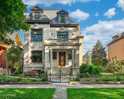 2134 W Pierce Avenue Unit #1, Chicago