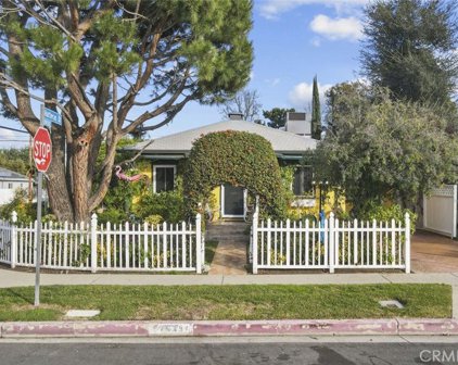 5782 Hesperia Avenue, Encino