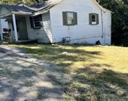 858 Parham Dr, Clarksville image