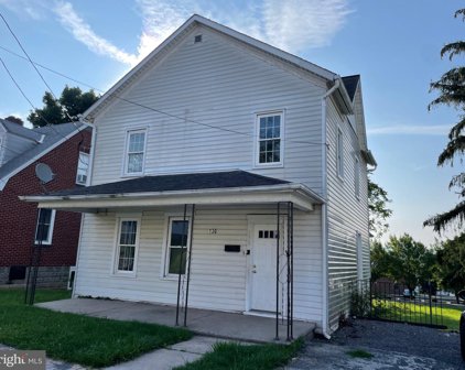 130 Center St, Frostburg
