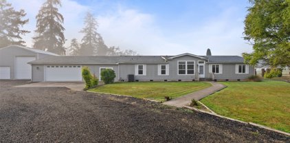 1358 Hining Road, Winlock