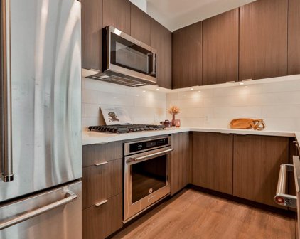 530 Whiting Way Unit 1102, Coquitlam