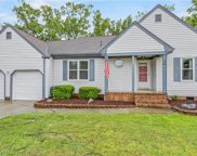 528 Willow Bend Drive, South Chesapeake image