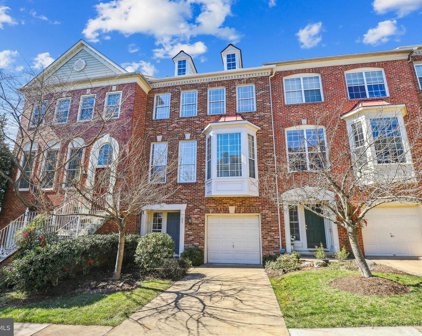 33 Arell Ct, Alexandria