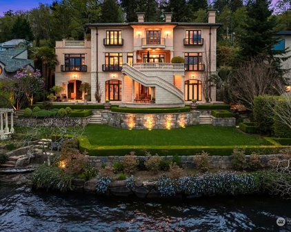 8474 85th Avenue SE, Mercer Island