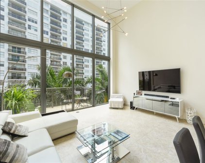 6000 Collins Ave Unit #505, Miami Beach