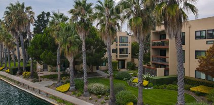 922 Beach Park BLVD 33, Foster City