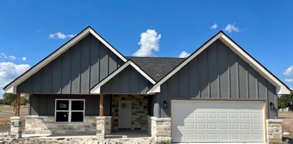 234 Tawny Oak Cir, Bandera