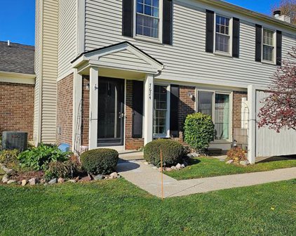 7624 WOODVIEW Unit 18, Waterford Twp