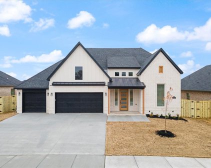 1830 Lotus Road, Centerton