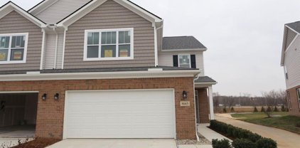 8665 GROVE, Washington Twp