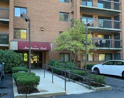 289 Elm Street Unit 67, Medford