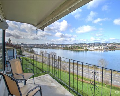 920 East Bay Drive NE Unit #2D301, Olympia