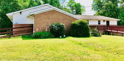 5 S Second St, Masontown
