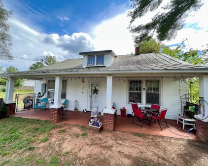 165 Cedar Gate Road, Monroe