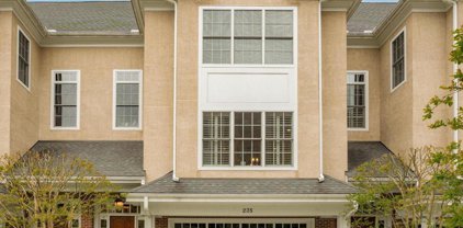 235 W Wayne Ave, Wayne