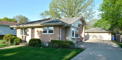 116 N Waterman Avenue, Arlington Heights
