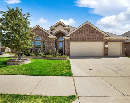 8916 Copper Crossing  Drive, Fort Worth