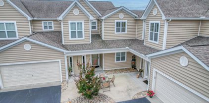 101 Rock Ledge Ct Unit #5901A, Milford
