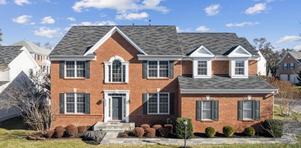 5996 Twin Branch Ct, Haymarket
