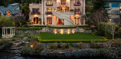 8474 85th Avenue SE, Mercer Island