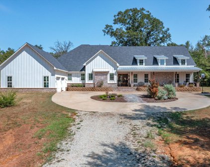 502 Lost Creek, Whitehouse