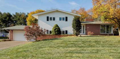 610 Knoll Dr, Lansdale