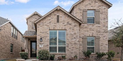 12340 Iveson  Drive, Fort Worth
