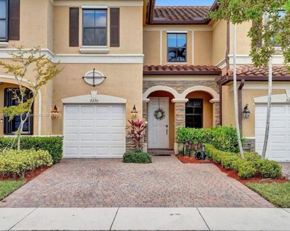 9270 W 34th Ct, Hialeah