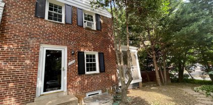1033 N Monroe St, Arlington